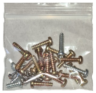 NES Replacement Part: 31 x Official Console Screws - NES