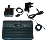 Atari 2600 Console + 1 Controller (4-Switch Black 